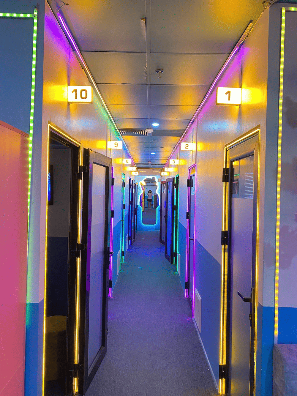 Alieex Box Studio là music box mà bạn chắc chắn không thể bỏ qua (Nguồn: Alieex Box Studio)